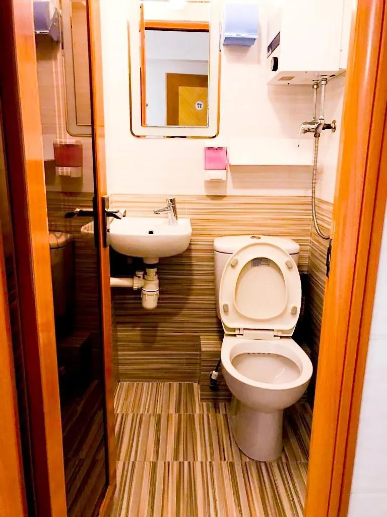 Holiday Guest House 홍콩 0*,  중국