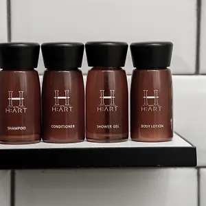 4* ホテル ハート