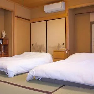 huge-japanese-house-shibuya-22-min-direct-train.alltokyohotels.com/