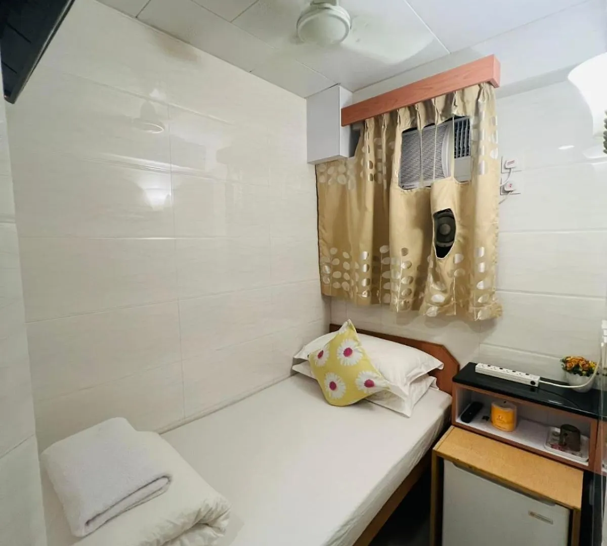 Holiday Guest House Hong Kong